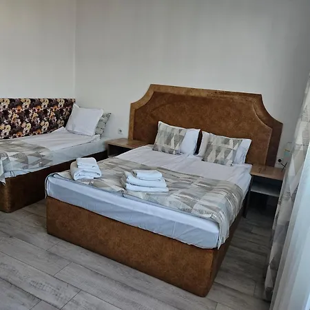 Priyateli - Friends Veliko Tărnovo