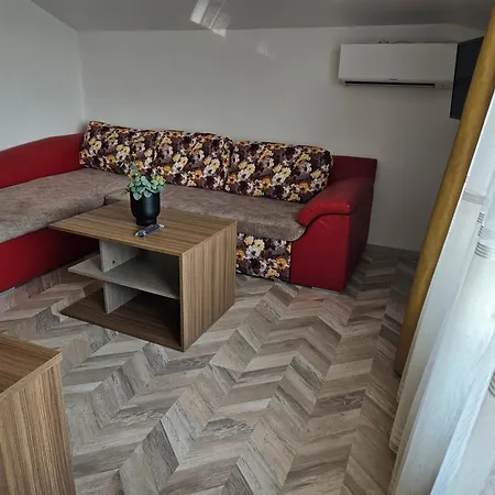 Priyateli - Friends Veliko Tărnovo