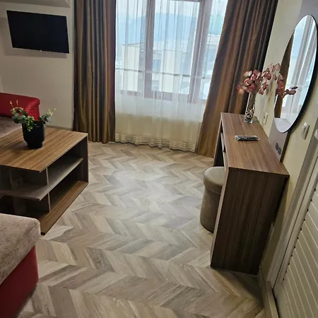 Hotel Priyateli - Friends