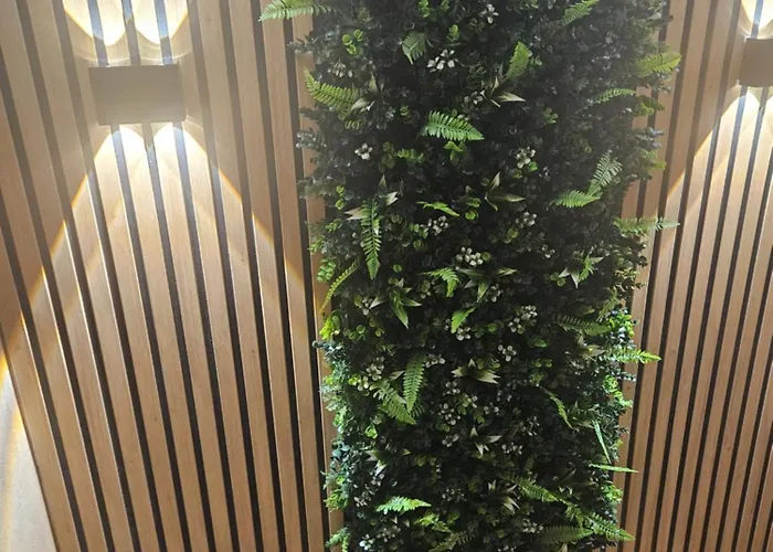 Priyateli - Friends Hotel