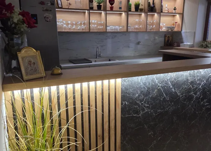 Priyateli - Friends Отель 2*